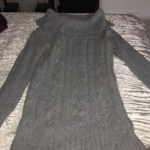 gray knit sweater from old navy